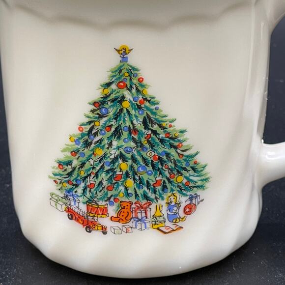 Vintage Salem Porcelle Noel Christmas Tree Wreath Coffee Cup Mug Made in France - Picture 9 of 11